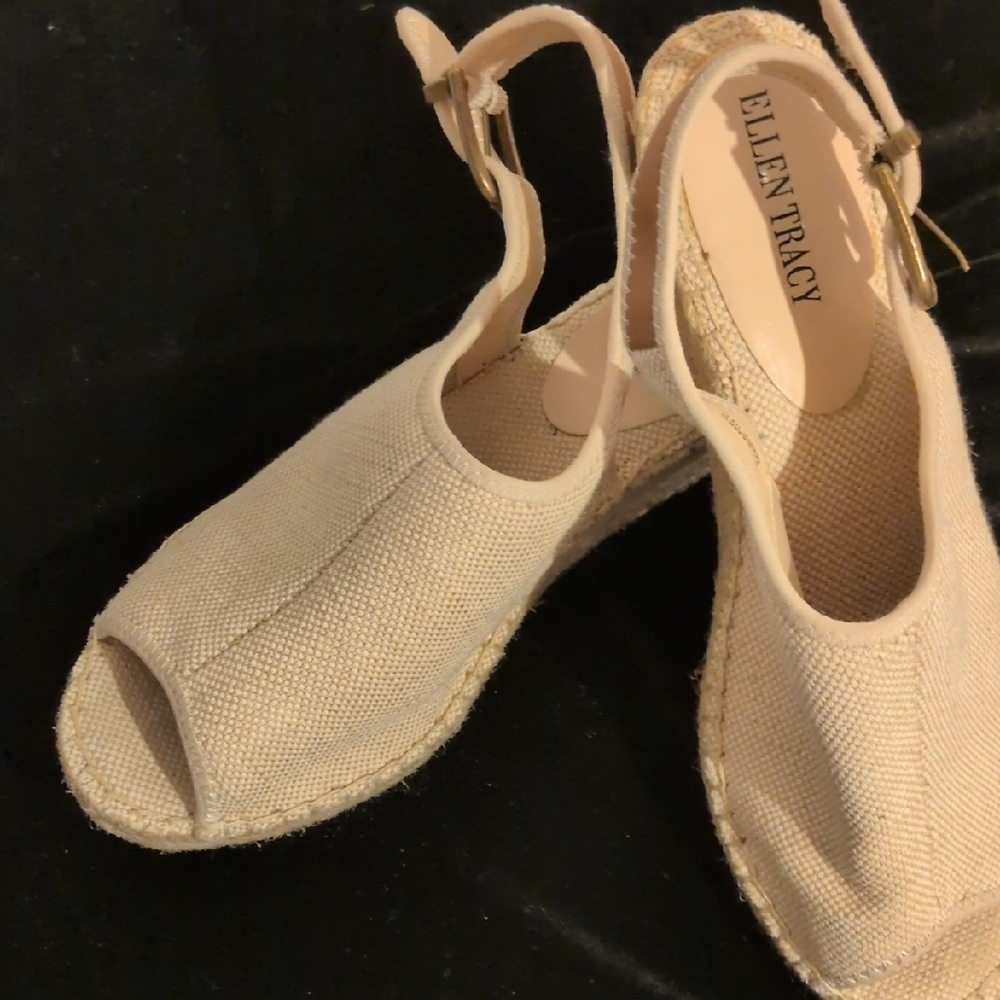 Ellen Tracy Cream Espadrilles